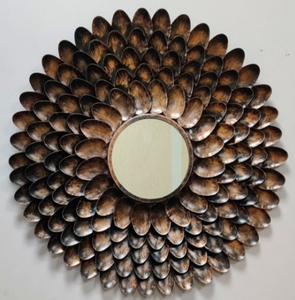 Espejo de pared de Metal tradicional de latón AK con marco de diseño atractivo acabado antiguo espejo de pared para decoración Interior del hogar - Product Image 3