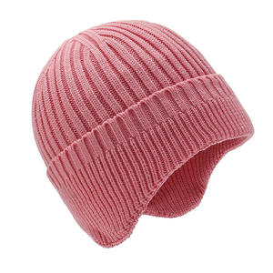 Bonnet d'hiver chaud de haute qualité, best-seller, fabrication OEM, impression et broderie, bonnet uni en acrylique jacquard, en vente - Product Image 2