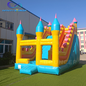 Château gonflable à bas prix directement de l'usine, couleurs vives avec toboggan à tourelle - Structure de jeu extérieure pour enfants très rentable - Product Image 1