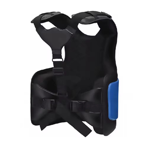 Protector de pecho ligero de espuma, adecuado para principiantes y atletas avanzados. Material duradero que soporta el desgaste. - Product Image 3