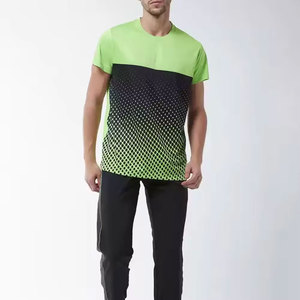 Cómoda Camiseta de sublimación de bajo precio Algodón Hecho Poliéster Premium Nuevo diseño Camiseta de sublimación - Product Image 4