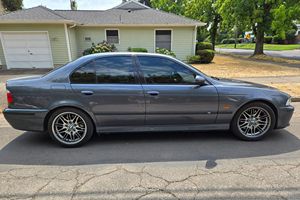 USADO LHD/RHD 2000 B M W M5 - Product Image 2
