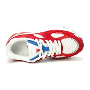 Chaussures de course personnalisées pour hommes en maille rouge et blanche, respirantes, style rétro, pour sports de plein air, entraînement printanier, jogging et usage décontracté - Product Image 4