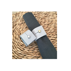 Servilletero de cuero color gris Hotel Restaurante Artículos de mesa y servilletero decorativo reutilizable para fiesta Boda uso - Product Image 1