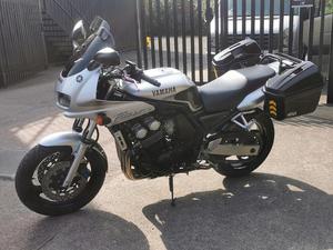 Yamaha FZS600 Fazer 599cc Sport Bike d'occasion en bon état, prix de gros, origine Royaume-Uni, à vendre - Product Image 4