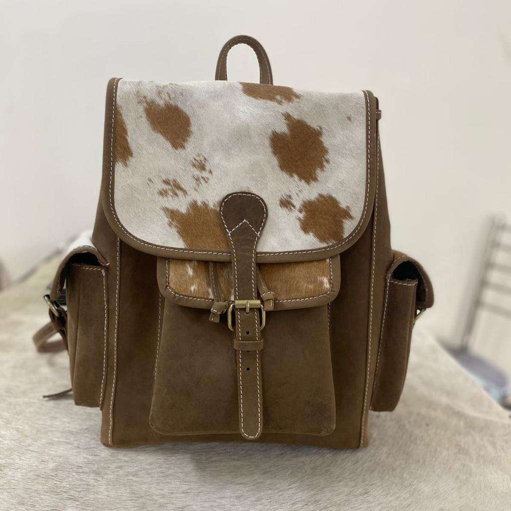 สีน้ำตาล