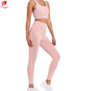 Ensemble de sport pour femmes en gros : Leggings et brassière de sport ultra-extensibles, parfaits pour la gym - Product Image 2