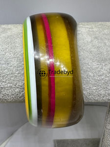 Tradebyd Bracelet en résine de qualité supérieure fait à la main Accessoire de mode de luxe pour femmes - Product Image 2