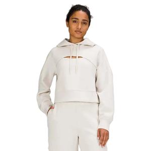 2024 Custom Made Breathable Quick Dry Women's <b>Crop</b> <b>Top</b> Hoodie Solid Style with OEM Logo Screen Printing Sustainable for Adults - Product Image 1