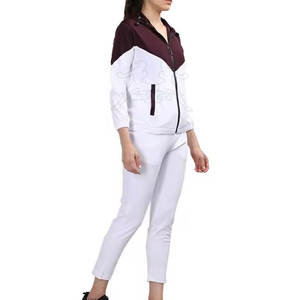 Chándal informal con cremallera con tela ligera y diseño transpirable para el estilo diario Chándal con cremallera suave - Product Image 3