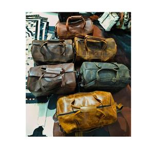 กระเป๋าเดินทางหนังแท้ทำมือสุดหรู ขายดีที่สุด ดีไซน์ทันสมัย กว้างขวางสำหรับของใช้จำเป็นในการเดินทาง เป็นมิตรกับสิ่งแวดล้อม บรรจุภัณฑ์แบบกำหนดเองได้ - Product Image 1