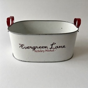 Planteur de jardin de fougère givrée pour les entrées de Noël Fabriqué avec une texture galvanisée pour les fleurs et la verdure de vacances - Product Image 3