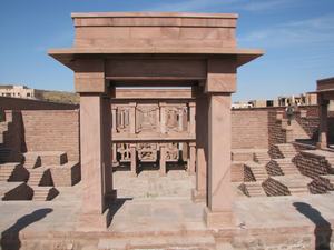 Customized Jodhpur <b>Sandstone</b> Blocks Slabs Tiles Popular Sizes for Exterior & Interior Design with Multiple Finishes - Product Image 4