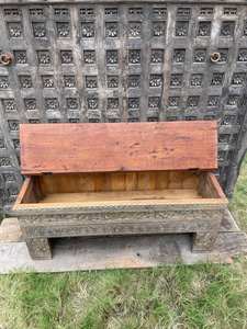 Table basse en bois massif artisanale, console traditionnelle, décoration pour salon, chambre à coucher, style ferme, table basse en bois sculpté - Product Image 4