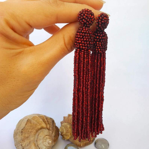 Boucles d'oreilles longues à pampilles et perles bordeaux, grandes boucles d'oreilles à perles et grenat, style bohème, pendantes, couleur marsala - Product Image 3