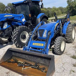 2013 New Hollandd Boomer 50 Tractor a la venta a buenos precios - Product Image 1