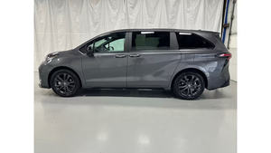 Voiture d'occasion certifiée LHD/RHD d'occasion pour yota Sienna XSE FWD 7-Passenger 2025 - Product Image 3