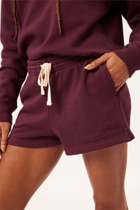 Shorts Bermuda Personnalisés pour Femmes Tissu Tricoté Respirant Séchage Rapide Écologique Toutes Saisons Confort Taille Élastique Parfait Casual - Product Image 5