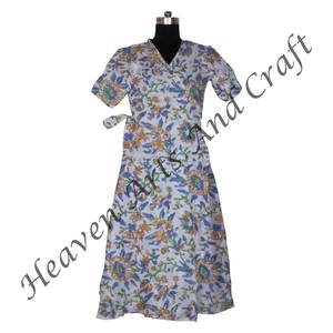 Kimono de algodón Albornoz Bloque de mano Estampado floral Kimono Vestido Mujer Ropa de dormir Albornoz para verano - Product Image 1