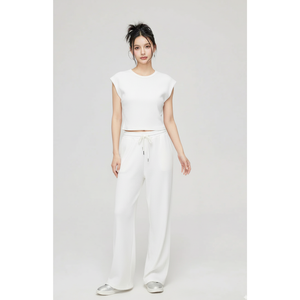 Ensemble deux pièces côtelé pour femme : haut court sans manches et pantalon fluide à jambes larges, confortable pour le quotidien, vente en gros fabricant - Product Image 1