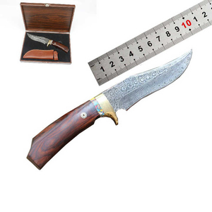 Couteau à lame fixe en acier Damas avec manche en bois, embout en laiton durable, personnalisable OEM pour une utilisation en cuisine, garantie de 3 ans - Product Image 3