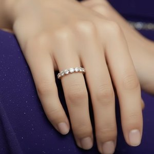 แหวนทอง 14K ประดับเพชรแท้แบบลอยตัวสำหรับผู้หญิง เหมาะสำหรับงานแต่งงาน งานเลี้ยงฉลองครบรอบ ของขวัญสุดโรแมนติก - Product Image 5