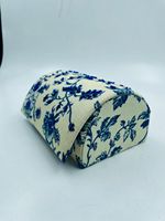 YASHVI EXPORTS Boîte à bijoux en tissu de coton imprimé et perlé, forme dôme, couleur et logo personnalisés, capacité 0-1L, taille sur mesure