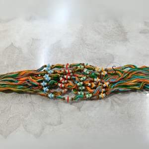 Diseñador hecho a mano Raksha Bhandhan Venta caliente Gold Bell Work Rakhi's para festivales Rakhis (juego de 12 ), lote a granel de ropa Rakhi - Product Image 2