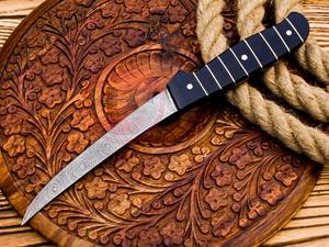 Couteau à désosser fait à la main en acier damassé avec poignée confortable Couteau de chef - Product Image 6