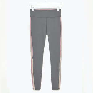 Leggings de vêtements de sport taille haute pour femmes impression personnalisée grande taille coton/fibre de bambou sans couture du Pakistan-Vente en gros - Product Image 5