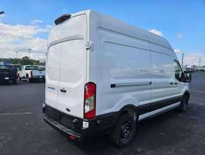 OFFRE EXCEPTIONNELLE : Fourgonnette Électrique E-TRANSIT 350 ÉCOLOGIQUE 2025 – Véhicule Utilitaire et Passagers avec Batterie Longue Durée et Propulsion Arrière Fiable pour Usage Urbain et Commercial - Product Image 4