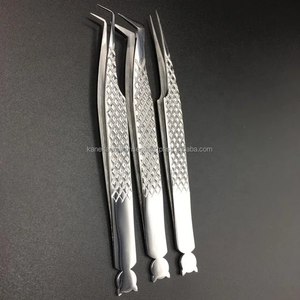 Pinzas Profesionales para Extensión de Pestañas con Diseño de Cara de Gato, Punta Puntiaguda de Precisión, Acero Inoxidable Antimagnético, Agarre de Abanico para Pestañas de Visón - Product Image 2