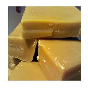 Cire d'abeille jaune naturelle pure de qualité alimentaire dans un emballage en vrac avec sac à vendre - Product Image 6