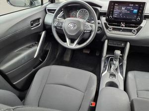 Очень красивый Подержанный 2022 Toy_ota <span class=keywords><strong>Corolla</strong></span> Cross LE AWD с тканевыми сиденьями с подогревом - Product Image 5