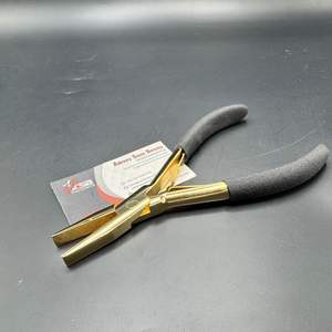 Pince d'extension de cheveux multifonctionnelle à pointe plate en acier inoxydable doré 24K avec crêtes Pince à cheveux avec logo personnalisé - Product Image 6