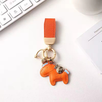 Porte-clés en cuir PU personnalisés en forme d'animaux mignons et colorés, faits à la main, pour sacs à main féminins, cadeau promotionnel en gros