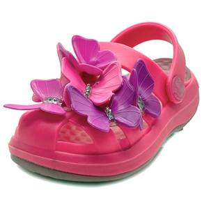 รองเท้าไม้เด็กลายผีเสื้อสีชมพูคุณภาพสูงสวมใส่สบายดีไซน์ทันสมัยและความสนุกสนาน - Product Image 2