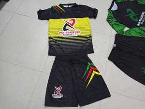 Fabricant de vêtements de football de haute qualité au Pakistan - Product Image 6