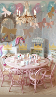 Ensemble de location de fête rond rose pour enfants-Table et chaise en rotin au design mignon-Produit phare