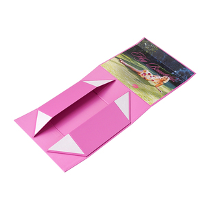 Boîte-cadeau <span class=keywords><strong>en</strong></span> <span class=keywords><strong>carton</strong></span> pliable de luxe personnalisée fermeture magnétique emballage rigide pliable pour chaussettes avec stratification mate - Product Image 3