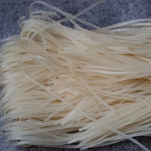 Nouilles de riz blanc petit vermicelle de haute qualité bâtonnets de riz plat de style premium nouilles de riz séchées de qualité supérieure - Product Image 3