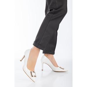 Scarpe da sera a Stiletto in pelle verniciata con tacchi alti da donna Chantae - Product Image 4