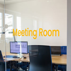 Letras de Vinilo Amarillo Naranja Resistentes a los Rayos UV Personalizadas para Logotipos de Bandas de Guitarra Acústica y Mercancía Musical - Product Image 4