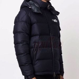Chaqueta acolchada informal ligera para hombre Estilo acolchado cálido con cuello levantado y cremallera frontal - Product Image 2