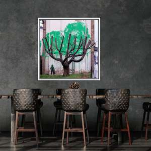Toile imprimée : Banksy Dead Tree, motif graffiti londonien, encadré blanc - Product Image 1