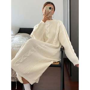 Vestido Maxi Holgado de Manga Larga para Mujer, Tejido Suave de Mezcla de Viscosa con Cintura Holgada - Product Image 1