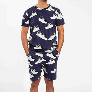 Conjunto de pantalones cortos lavados con ácido para hombre con logotipo personalizado de calidad superior 100% camisetas de algodón y joggers transpirables para el verano - Product Image 1