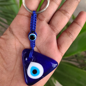 Llavero Triangular de Cristal Azul con Ojo Turco, Amuleto Hecho a Mano, Amuletos de Ojo Nazar, Anillo para Llaves, Marca Jaunty, Tamaño Personalizado - Product Image 3