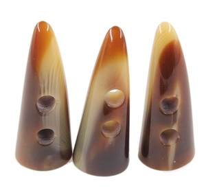 100% cuerno de buey de búfalo natural alterna muestra de botón disponible Fabricación de alta calidad de botón de abrigo de cuerno de la India superventas - Product Image 1