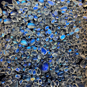 Pierre de lune naturelle arc-en-ciel de qualité supérieure, feu bleu, multi-formes et tailles, Cabochons de pierres précieuses calibrés, vente en gros, usine - Product Image 1